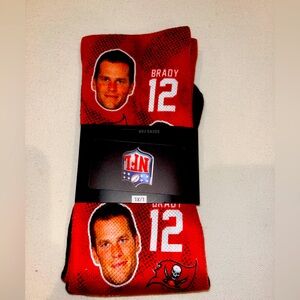 NWT NFL Tampa Bay Buccaneers Tom Brady Crew Socks #12 L/XL New The GOAT NFL